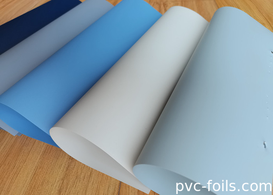 नीली सुपर मैट ठोस रंग DIY घर सजावट के लिए स्वयं चिपकने वाली पीवीसी फिल्म